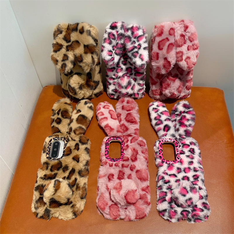 Coque de téléphone en peluche  - Phone Cases Luxury avis et prix